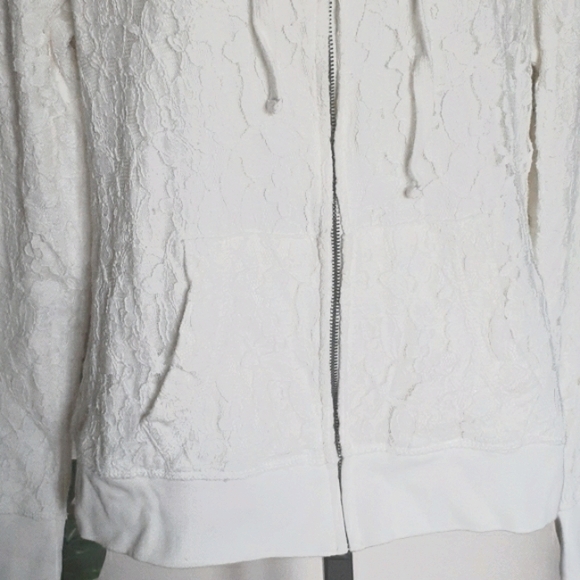 Aeropostale Cream Lace Long Sleeves Hoodie Jacket - Picture 5 of 9
